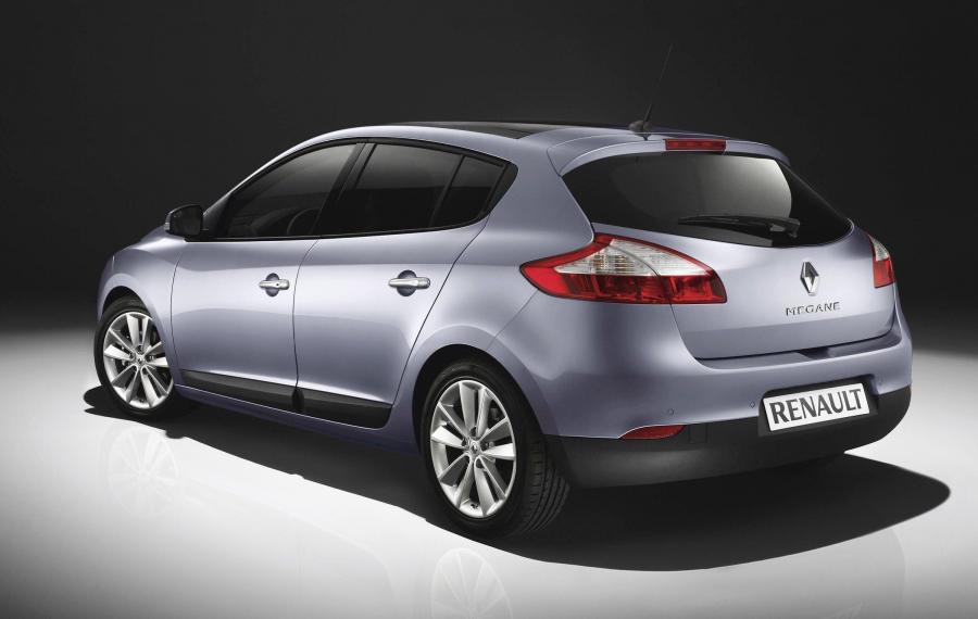  Renault Megane Hatch 2008 года  (фото 16 из 19)